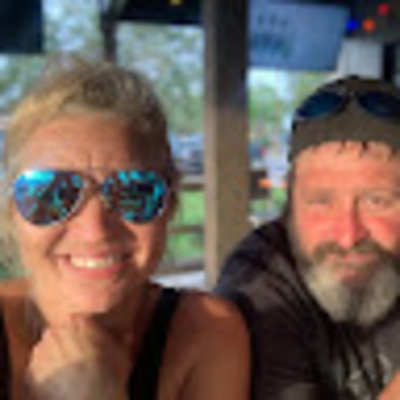 Meet your Posher, Christy - Picture 1 of 1